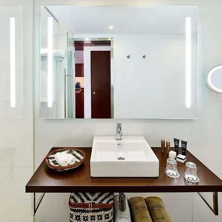 Hotell Tivoli Marina