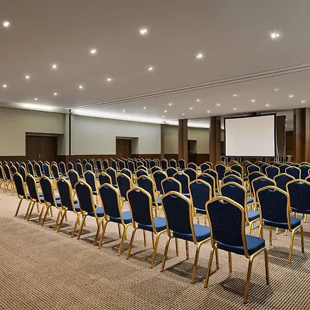 Hotel Tivoli Marina 5*