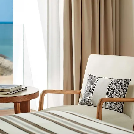 Tivoli Marina Hotel