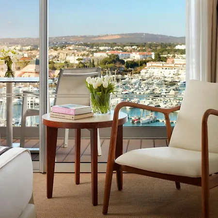 Hotel Tivoli Marina