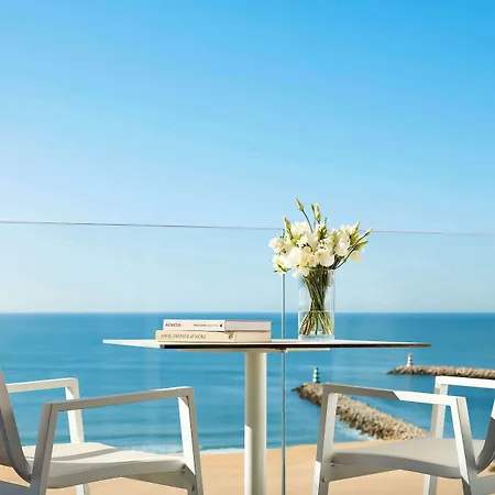 Tivoli Marina Hotel