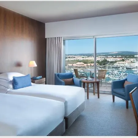 Tivoli Marina Hotel