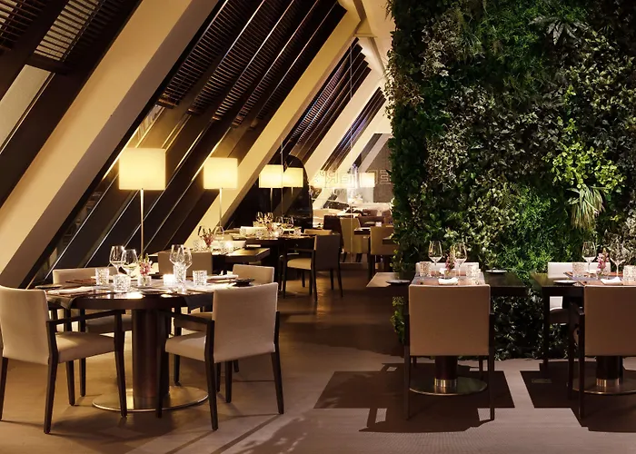 Hotell Tivoli Marina 5*