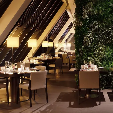 Hotel Tivoli Marina 5*